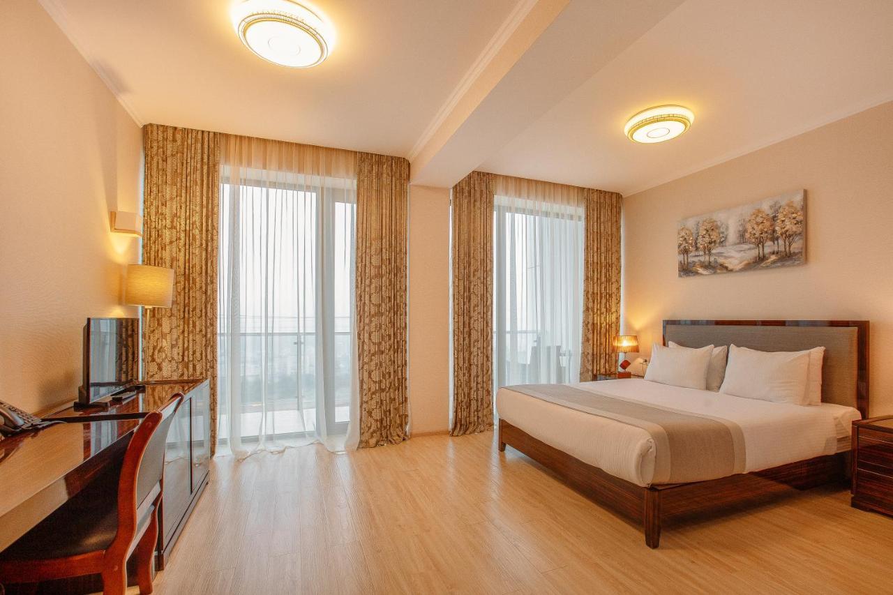 Lisi Hills Hotel Tbiliszi Kültér fotó