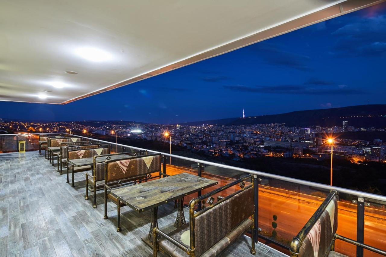 Lisi Hills Hotel Tbiliszi Kültér fotó