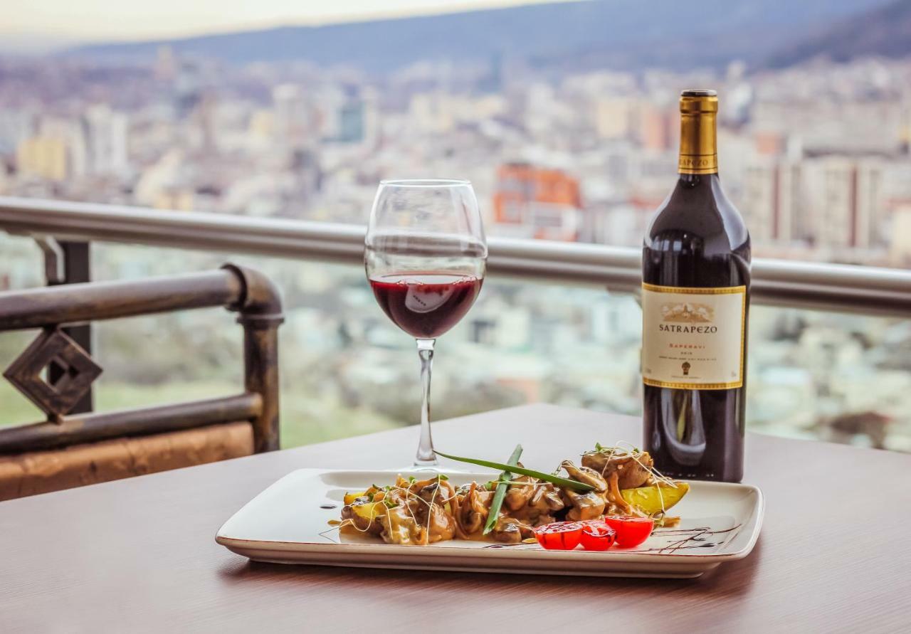Lisi Hills Hotel Tbiliszi Kültér fotó