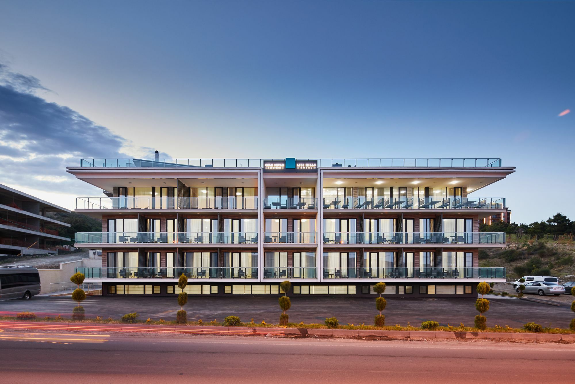 Lisi Hills Hotel Tbiliszi Kültér fotó